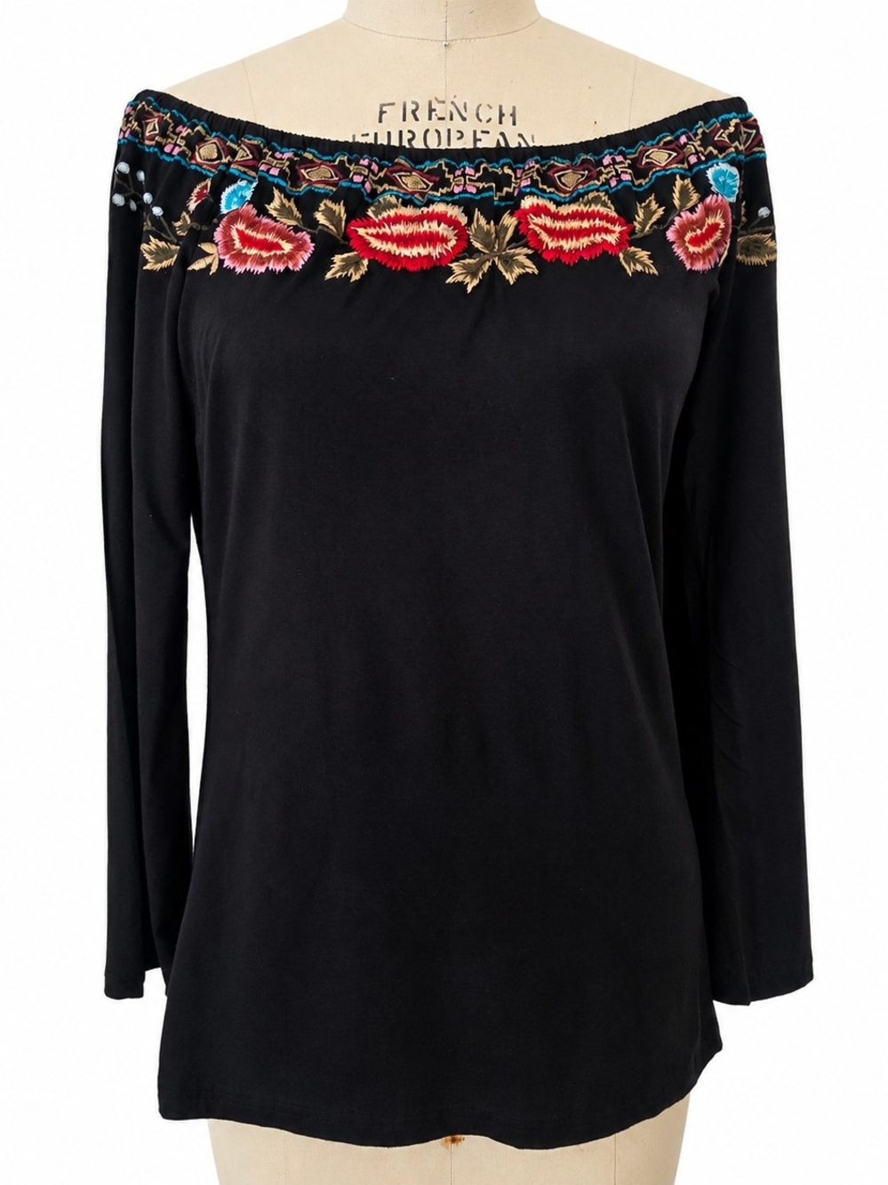 Vintage Collection Embroidered Off-Shoulder Top Large